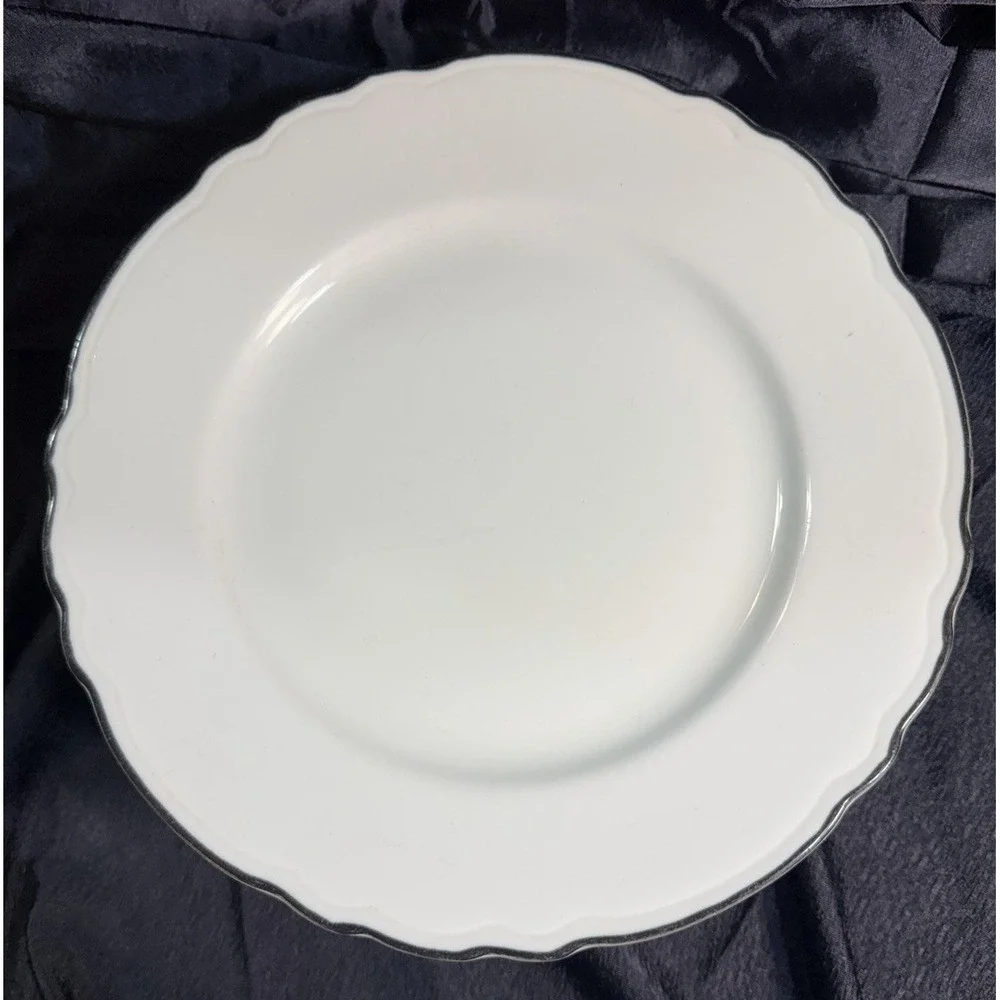 (4) STERLING VITRIFIED CHINA BLACK STRIPE RESTAURANT WARE 9.5